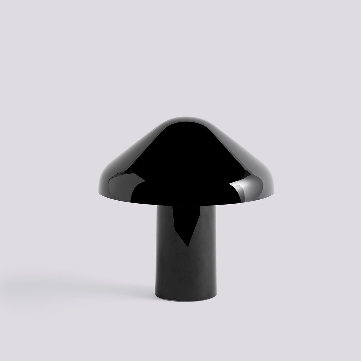 Pao Portable Lamp-Soft black