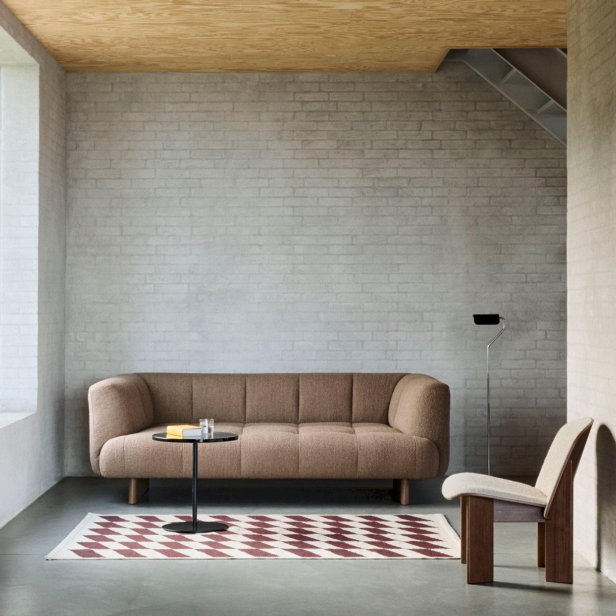 Quilton Lift 2 seater