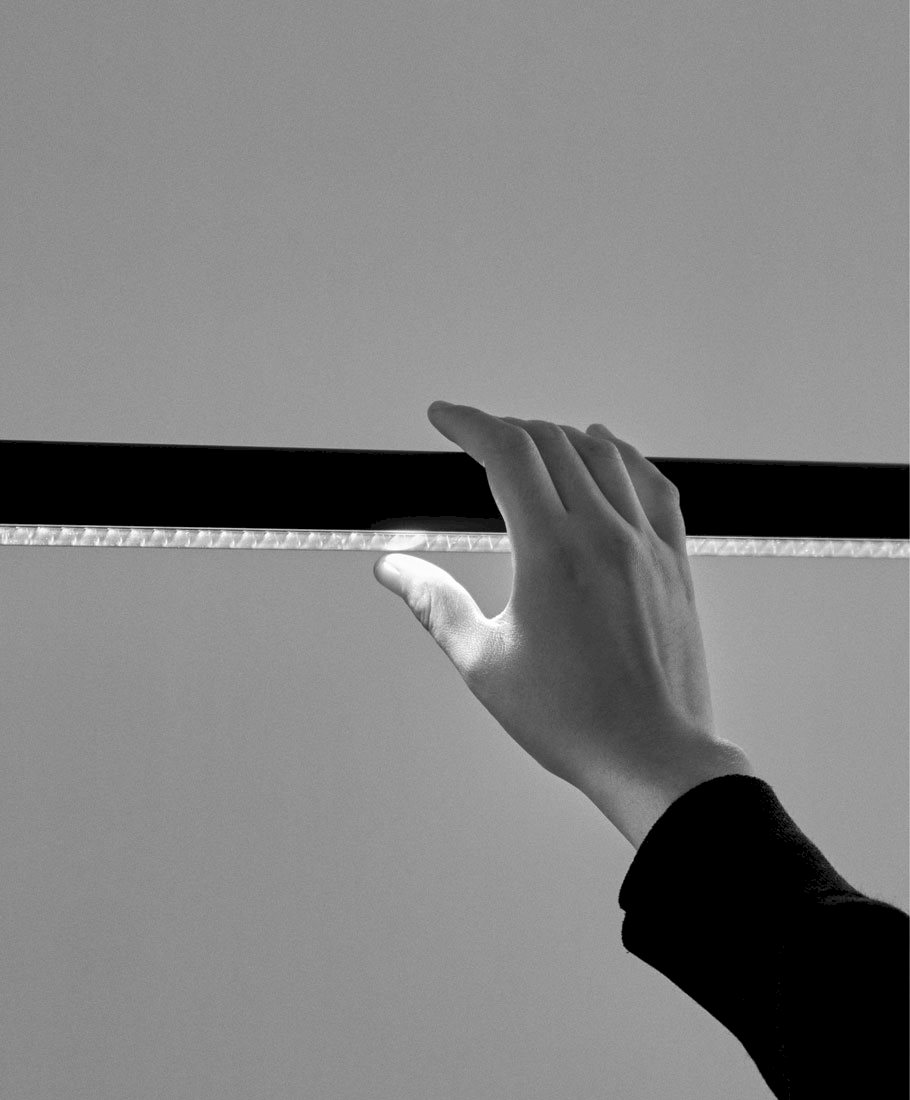 Factor Linear Suspension Lamp