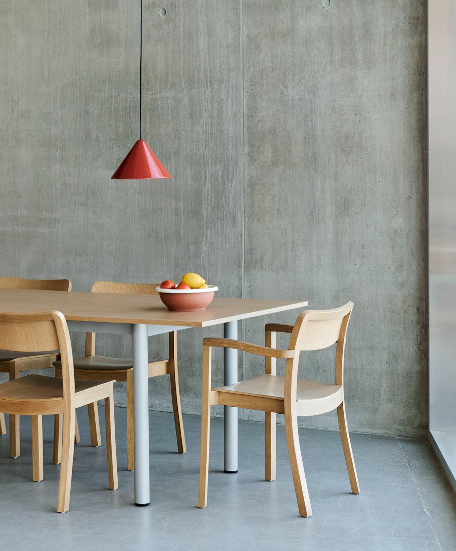 Annex Table Overhang / Pastis Armchair / Compass...
