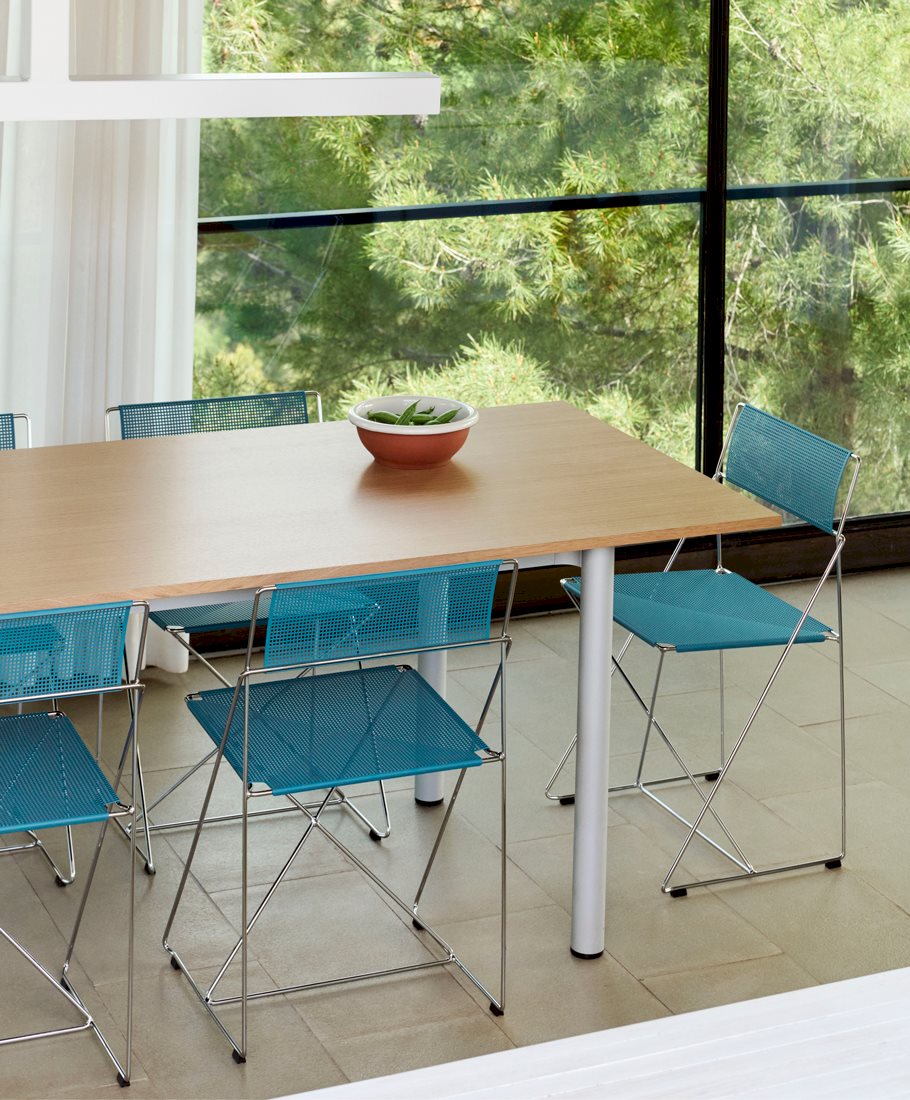 Annex Table Overhang / X-line Chair Chrome