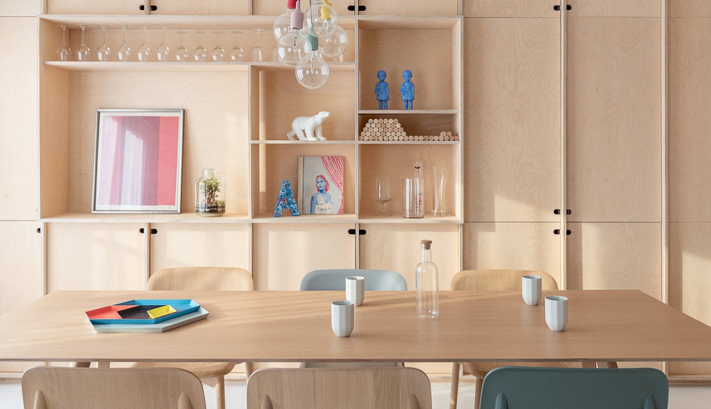 Soft Edge 60 Chair / CPH Table 30 / Kaleido Tray