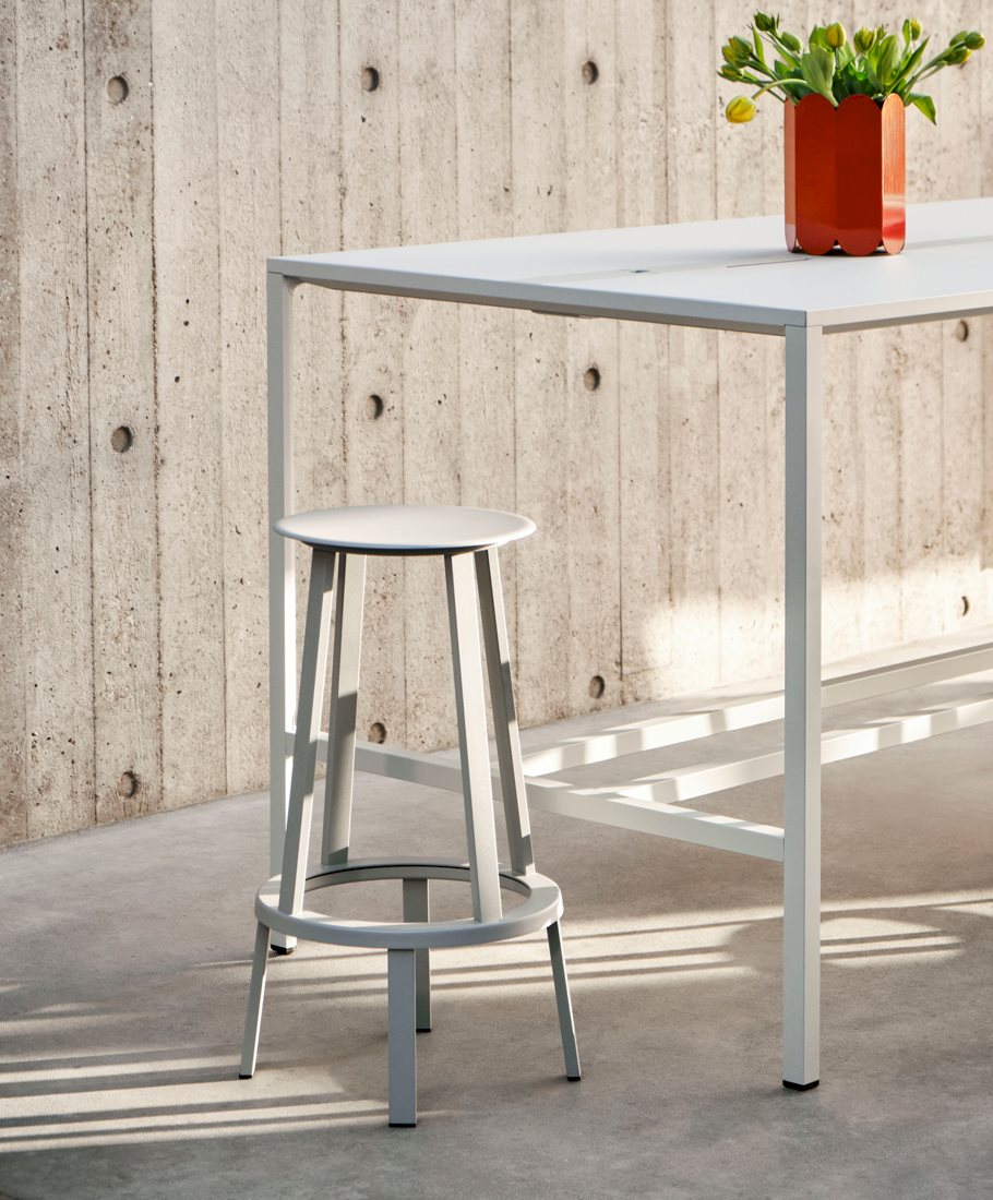 Revolver Bar Stool